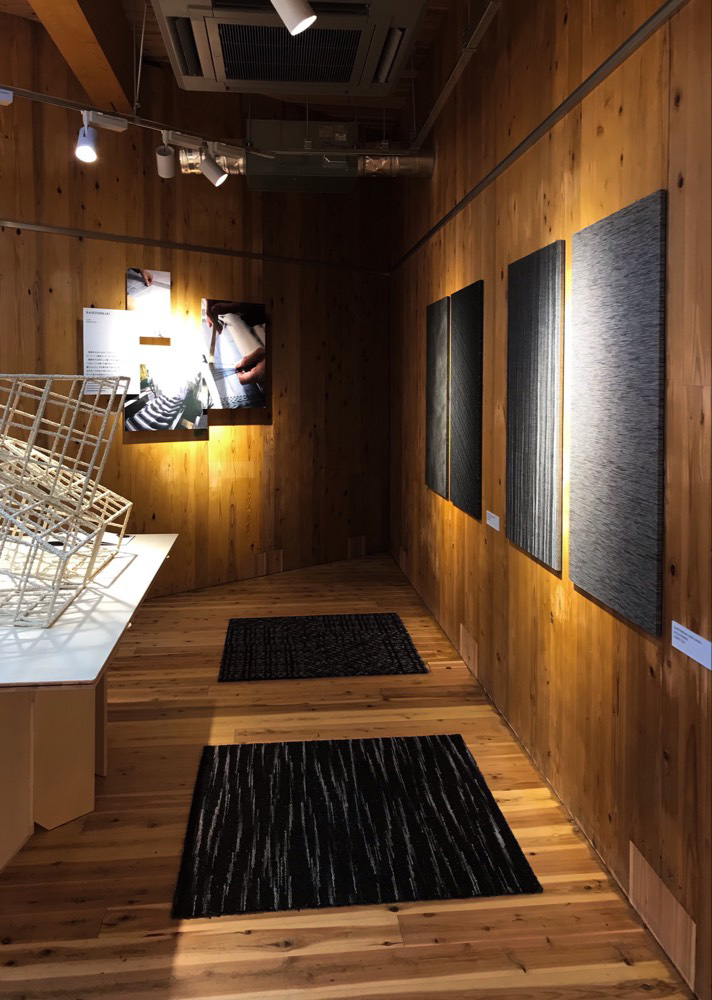 蒜山ミュージアムで開催された「隈研吾展『ハコからの解放 ― たし算、ひき算、かけ算、わり算 ―』」（開催期間：2021年7月15日（木）～10月10日（日））での展示協力した様子。