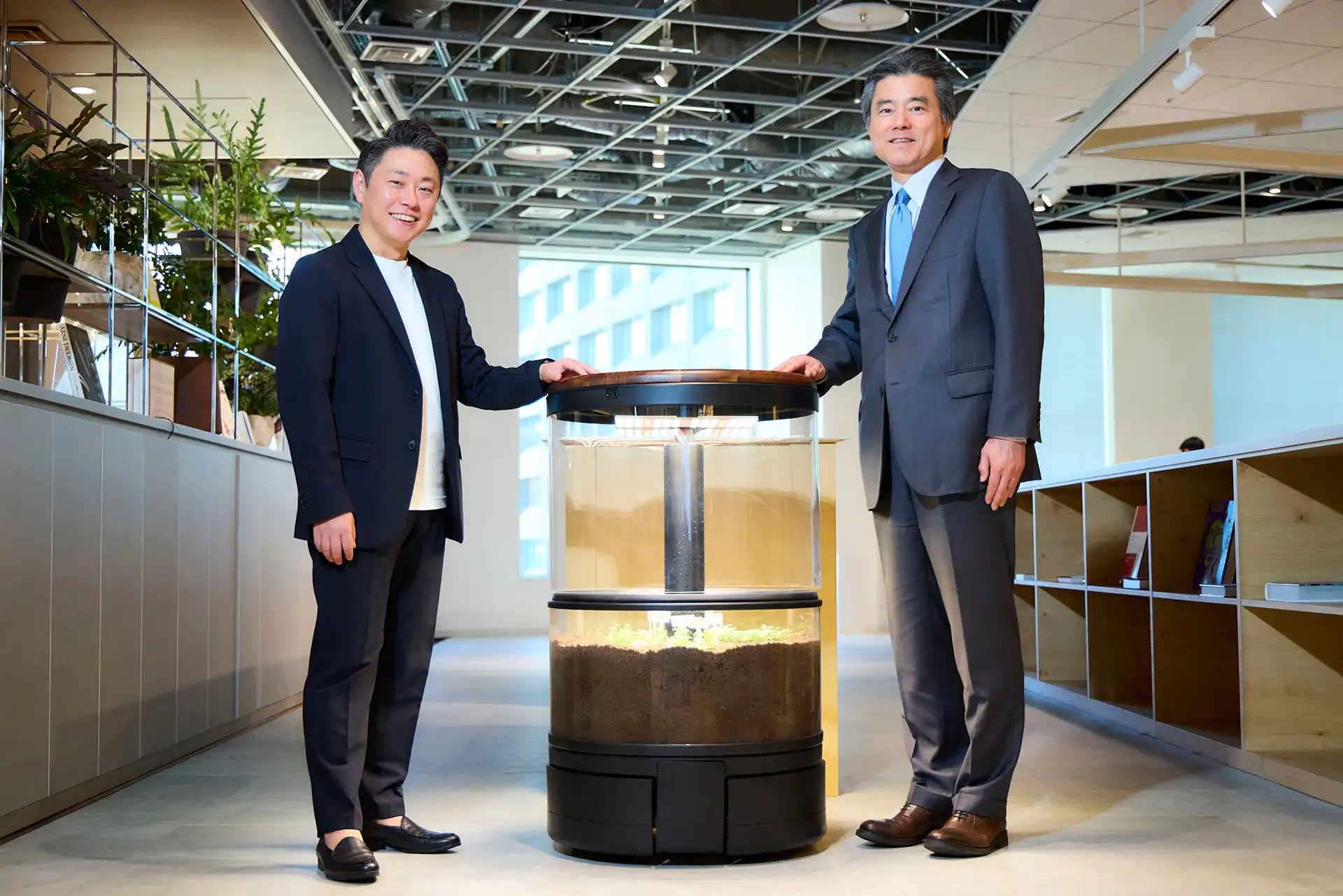 株式会社サンゲツ、プランティオ株式会社と資本業務提携し、インドア